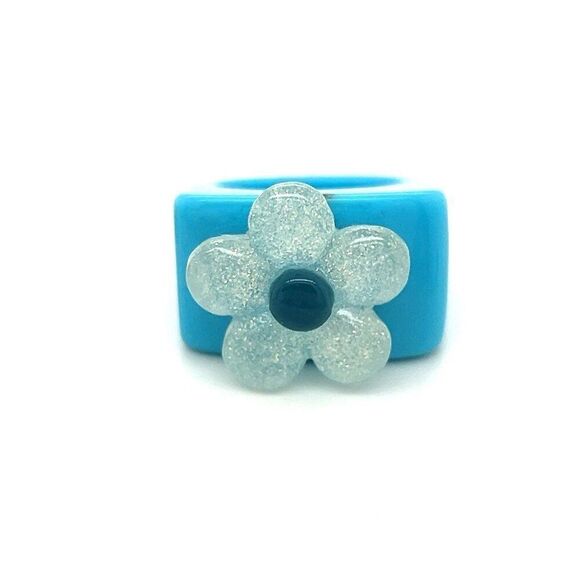 Blue Acrylic Flower Ring - Picture 1 of 6